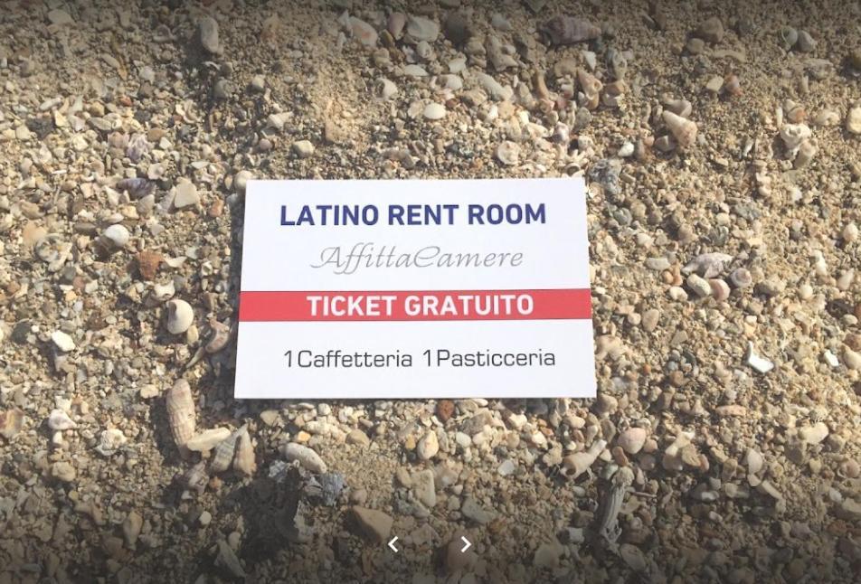 Latino Rent Room B&B Vista Mare ポルト・チェザーレオ エクステリア 写真